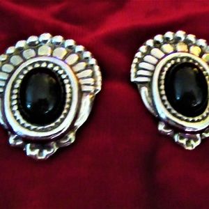 VINTAGE STERLING SILVER/ONYX CLIP ON EARRINGS